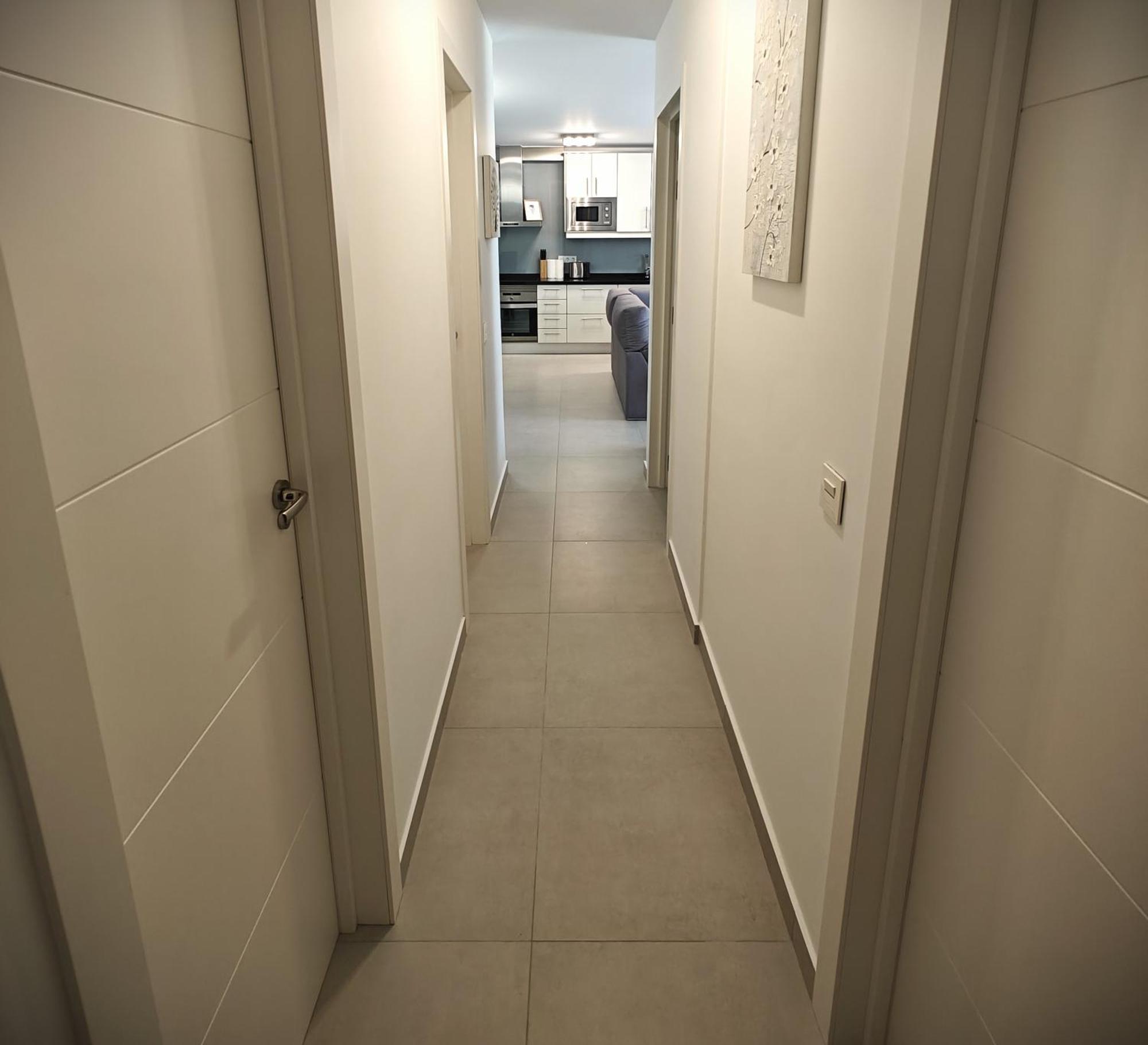 Sun Apartment - 3 Bedrooms, Priv Parking, Pool, Ac, Tv Channels, Fibre Net Лос Кристианос Екстериор снимка