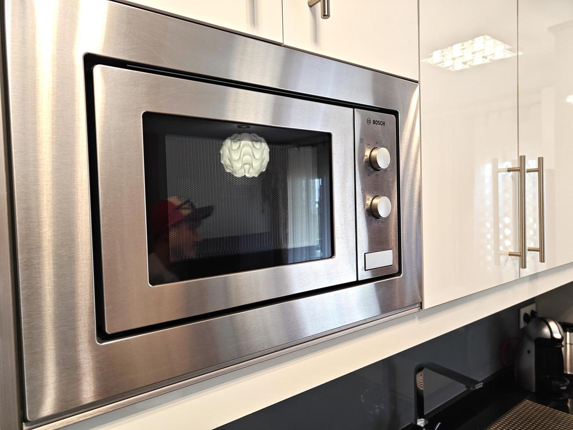 Sun Apartment - 3 Bedrooms, Priv Parking, Pool, Ac, Tv Channels, Fibre Net Лос Кристианос Екстериор снимка