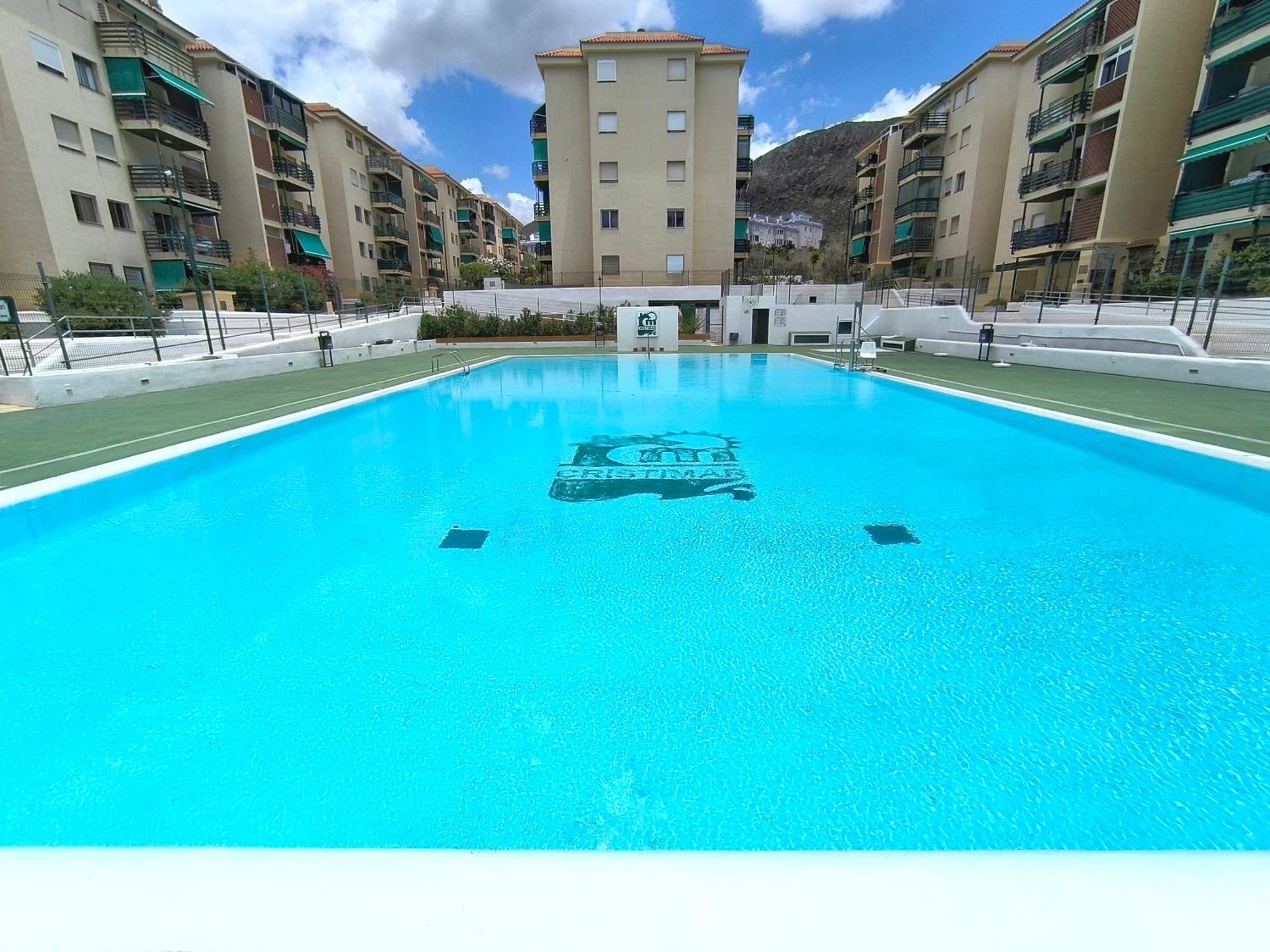 Sun Apartment - 3 Bedrooms, Priv Parking, Pool, Ac, Tv Channels, Fibre Net Лос Кристианос Екстериор снимка